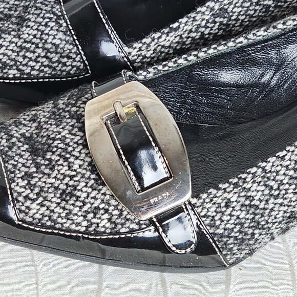 PRADA Tweed & Patent Leather Kitten Heels Pumps – With Box - Picture 6 of 16